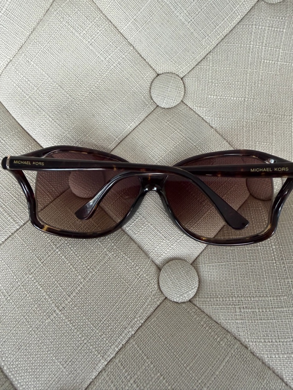 Michael Kors Lucca Women's Oversized Brown Tortoiseshell Sunglasses - Picture 8 of 8